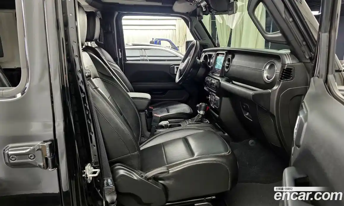 Jeep Wrangler 2022 2.0 Автомат в Москве № 522157, фото 10