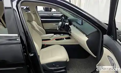 Genesis GV70 2022 2.5 Автомат в Москве № 523870, миниатюра 11