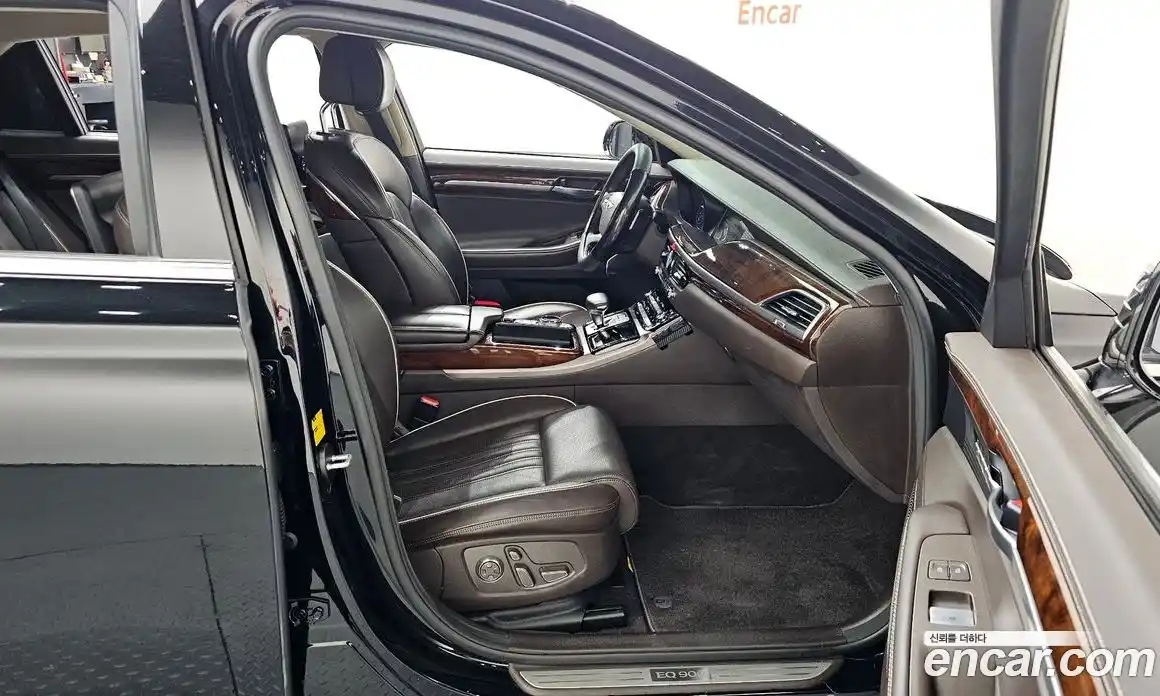 Genesis EQ900 2016 5.0 Автомат в Москве № 524123, фото 11