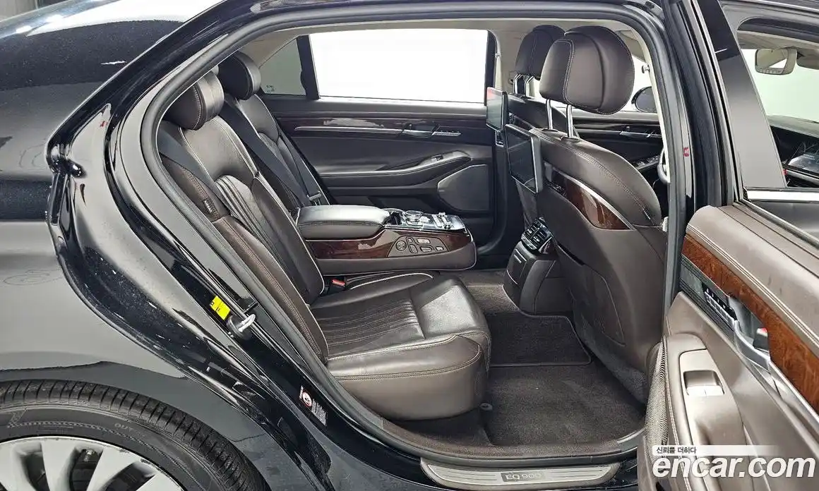 Genesis EQ900 2016 5.0 Автомат в Москве № 524123, фото 12