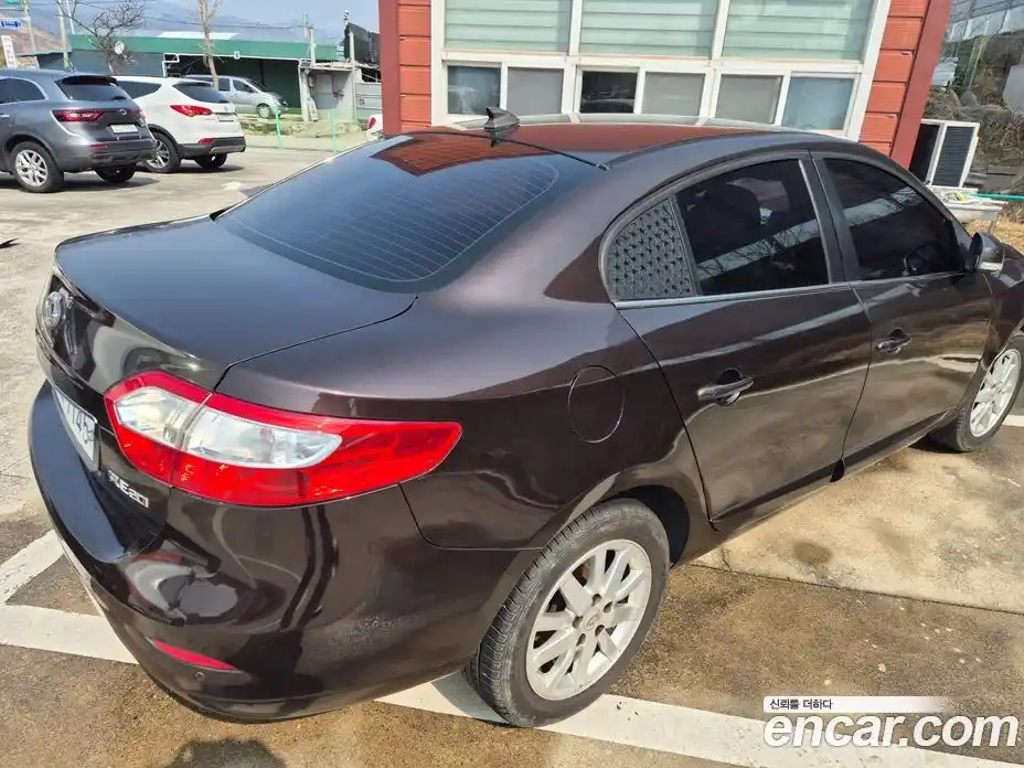 Renault SM3 2013 1.6 Автомат в Москве № 524481, фото 3