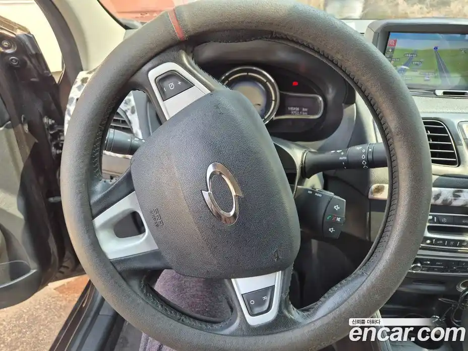 Renault SM3 2013 1.6 Автомат в Москве № 524481, фото 10