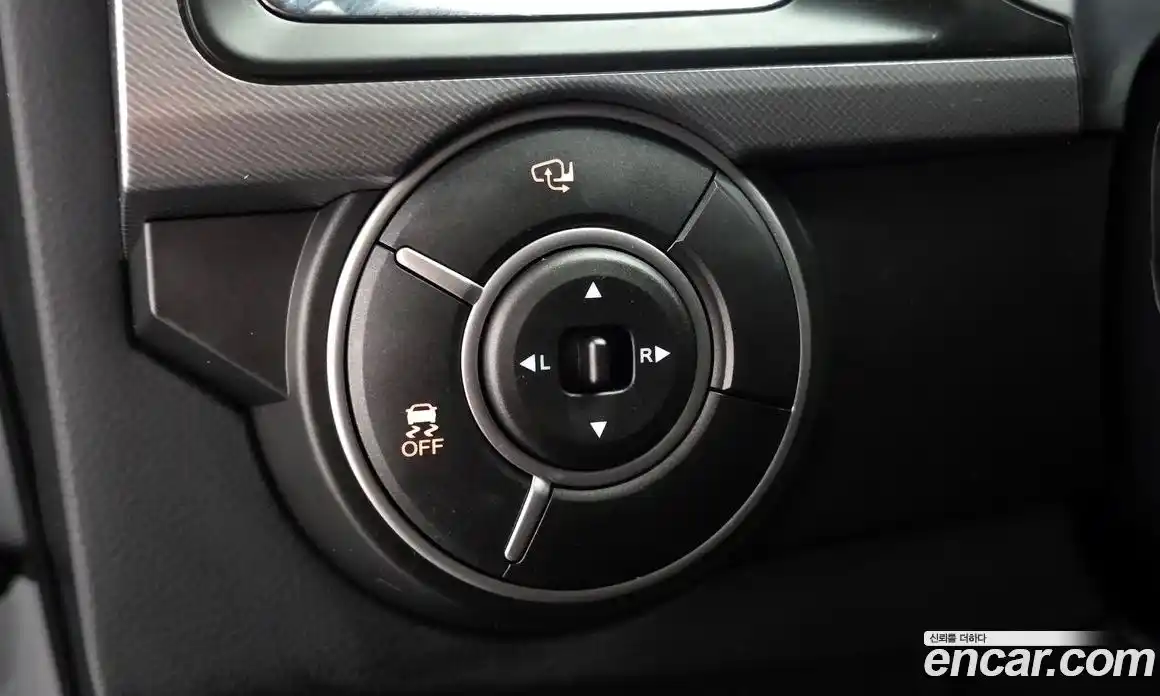 SsangYong Korando 2017 2.2 Автомат в Москве № 525845, фото 16