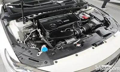 Honda Accord 2018 2.0 Автомат в Москве № 526163, миниатюра 6