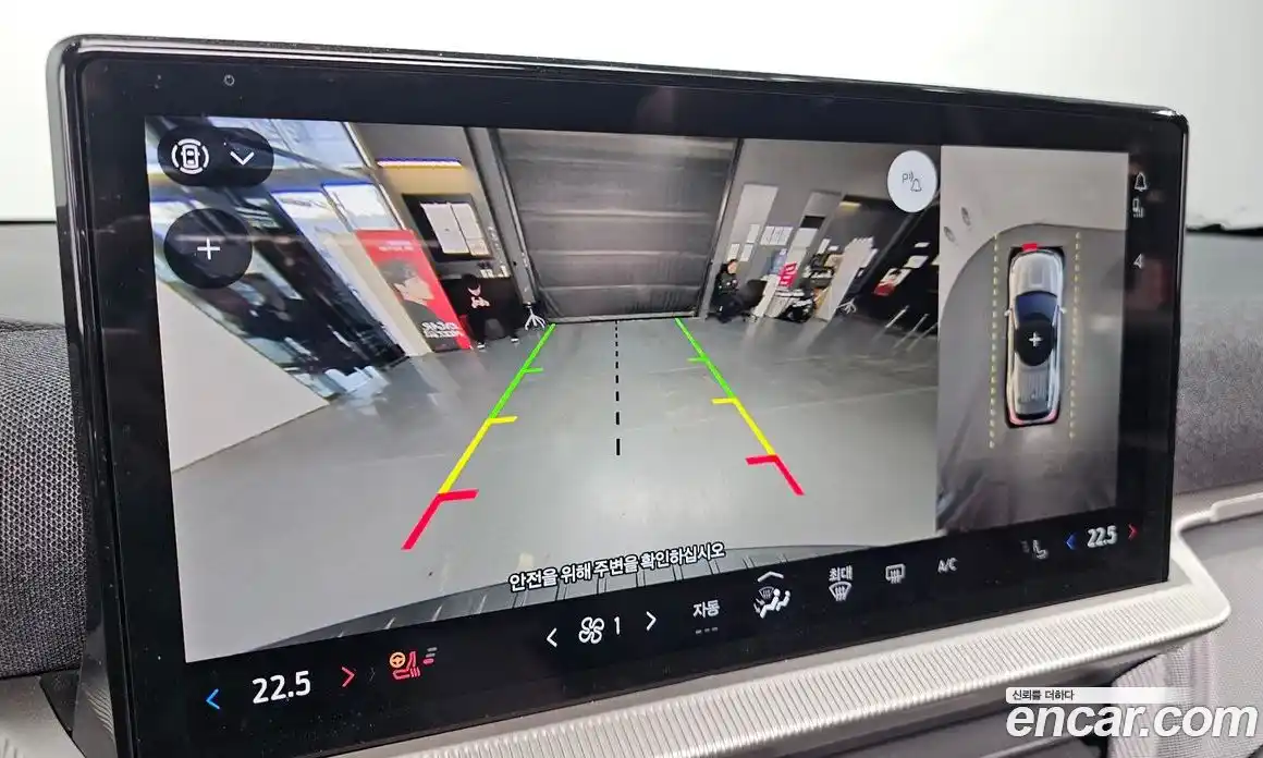 Ford Explorer 2025 2.3 Автомат в Москве № 527326, фото 17