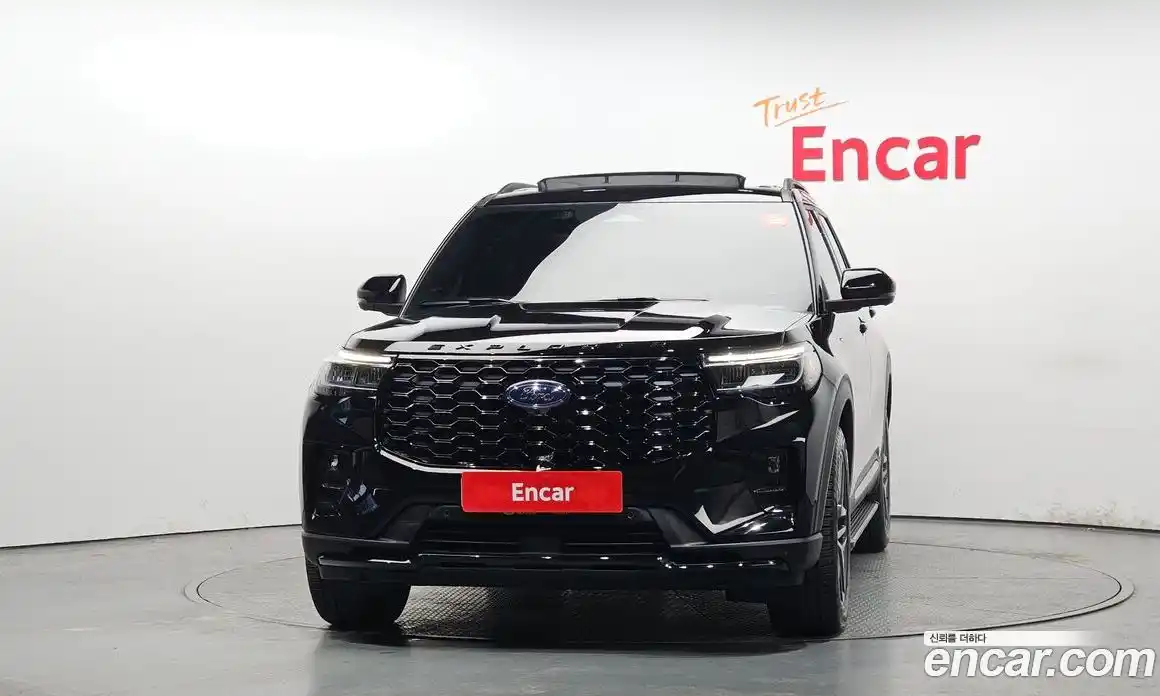 Ford Explorer 2025 2.3 Автомат в Москве № 527326, фото 3