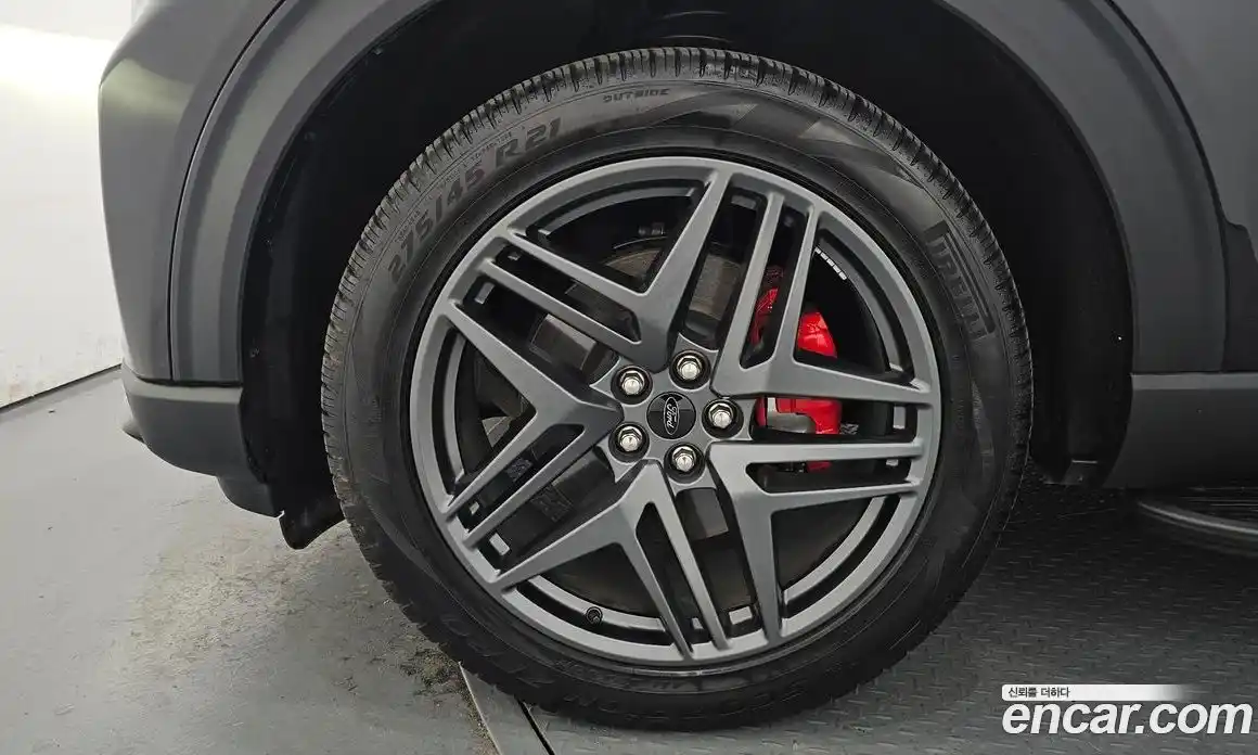 Ford Explorer 2025 2.3 Автомат в Москве № 527326, фото 5