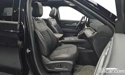 Ford Explorer 2025 2.3 Автомат в Москве № 527326, миниатюра 10