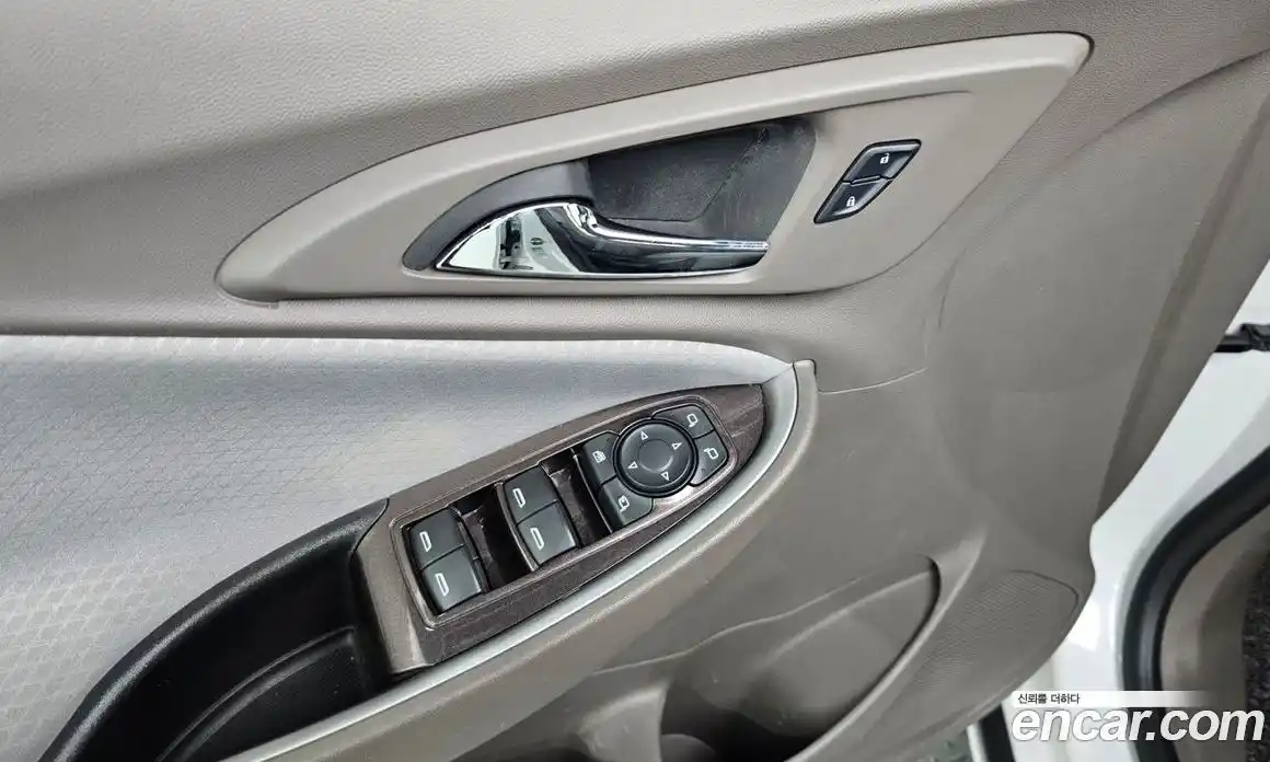 Chevrolet Malibu 2017 1.5 Автомат в Москве № 527778, фото 17