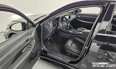 Hyundai Sonata 2022 2.0 Автомат в Москве № 530133, миниатюра 11