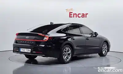 Hyundai Sonata 2022 2.0 Автомат в Москве № 530133, миниатюра 2