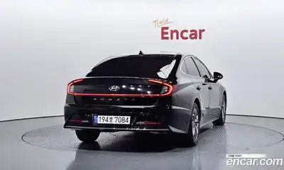 Hyundai Sonata 2022 2.0 Автомат в Москве № 530133, миниатюра 4