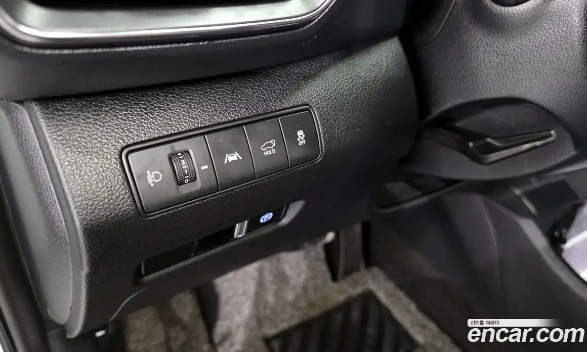 Hyundai Santa Fe 2022 2.5 Автомат в Москве № 530914, фото 15