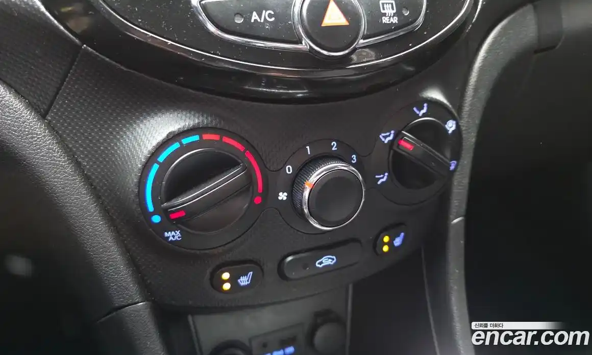 Hyundai Accent 2011 1.4 Автомат в Москве № 530961, фото 16