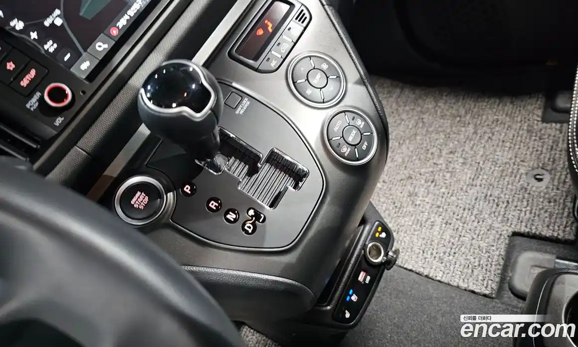 Kia Ray 2024 1.0 Автомат в Москве № 531795, фото 8