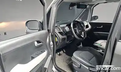 Kia Ray 2024 1.0 Автомат в Москве № 531795, миниатюра 9