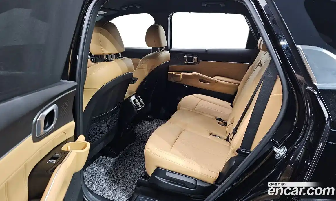 Kia Sorento 2023 2.5 Автомат в Москве № 531862, фото 17