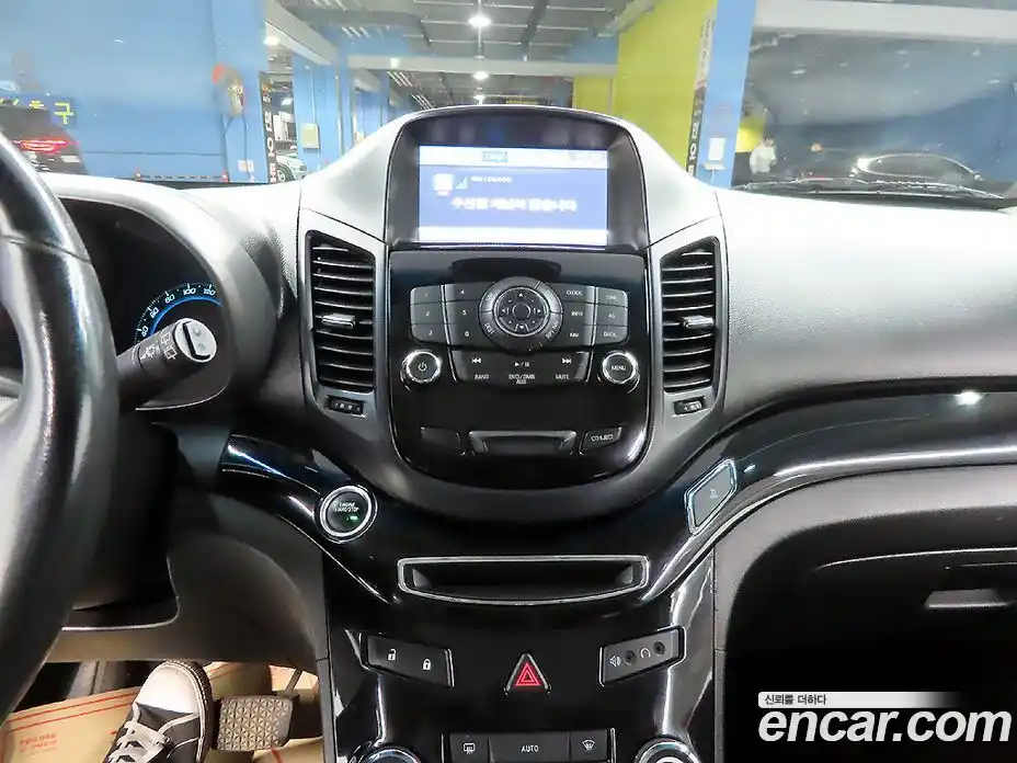 Chevrolet Orlando 2012 2.0 Автомат в Москве № 533155, фото 12