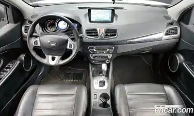 Renault SM3 2015 1.6 Автомат в Москве № 534320, миниатюра 7