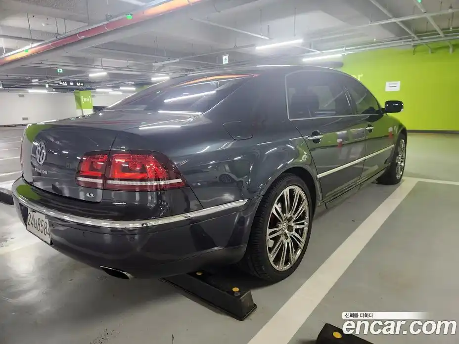 Volkswagen Phaeton 2007 4.2 Автомат в Москве № 534467, фото 3