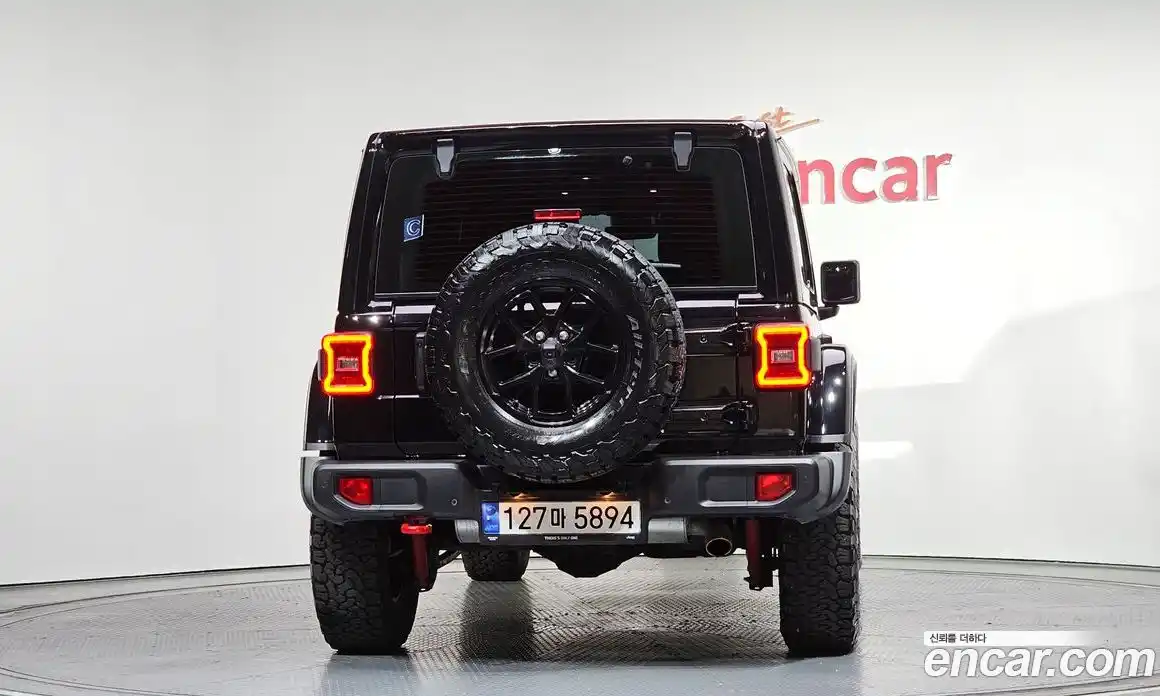 Jeep Wrangler 2024 2.0 Автомат в Москве № 534567, фото 3