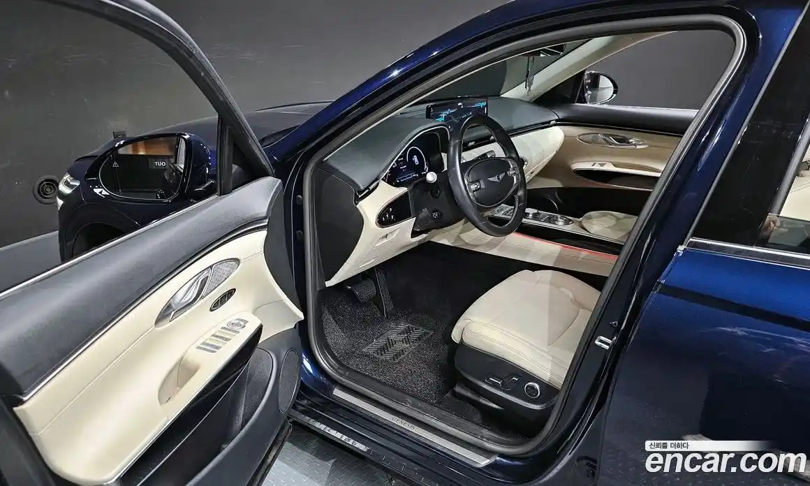 Genesis GV70 2021 2.2 Автомат в Москве № 537303, фото 11