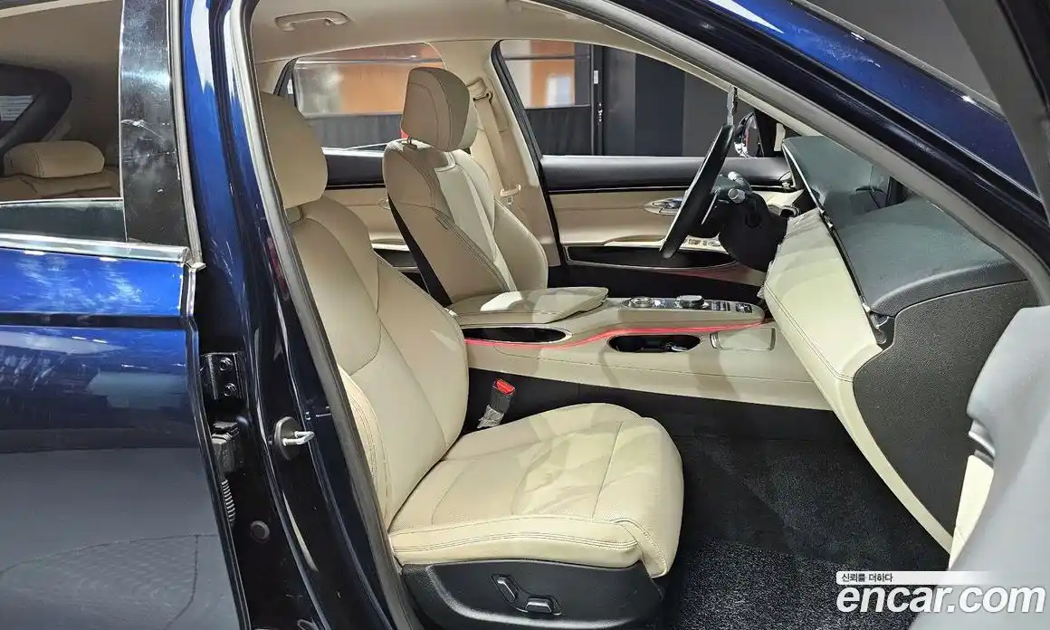 Genesis GV70 2021 2.2 Автомат в Москве № 537303, фото 10