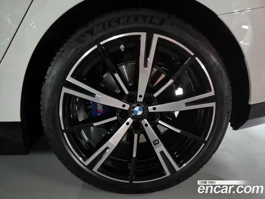 BMW 5-Series 2025 2.0 Автомат в Москве № 537959, фото 5