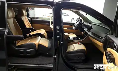 Kia Canival 2023 2.2 Автомат в Москве № 53888, миниатюра 10