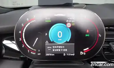 Mini Cooper Convertible 2024 2.0 Автомат в Москве № 539451, миниатюра 8