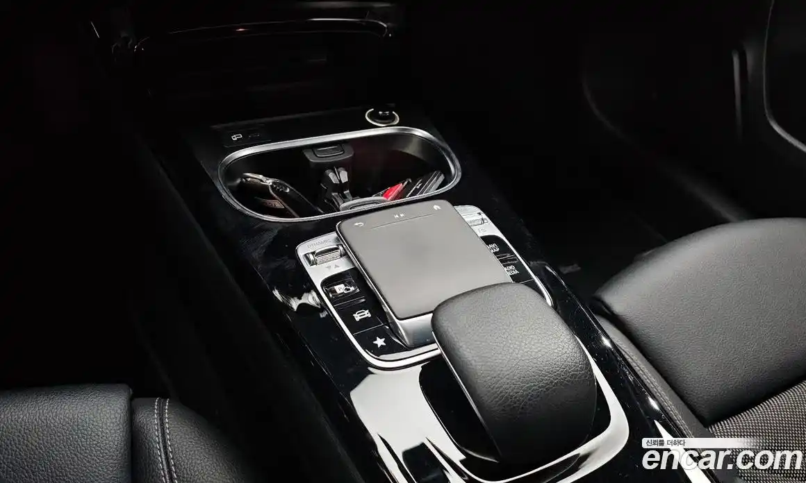 Mercedes-Benz A-Class 2019 2.0 Автомат в Москве № 542385, фото 19