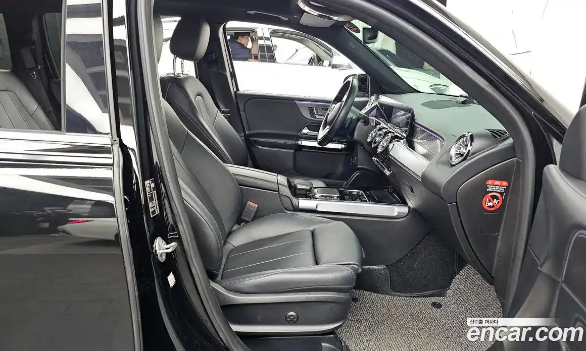 Mercedes-Benz GLB-Class 2021 2.0 Автомат в Москве № 542661, фото 11