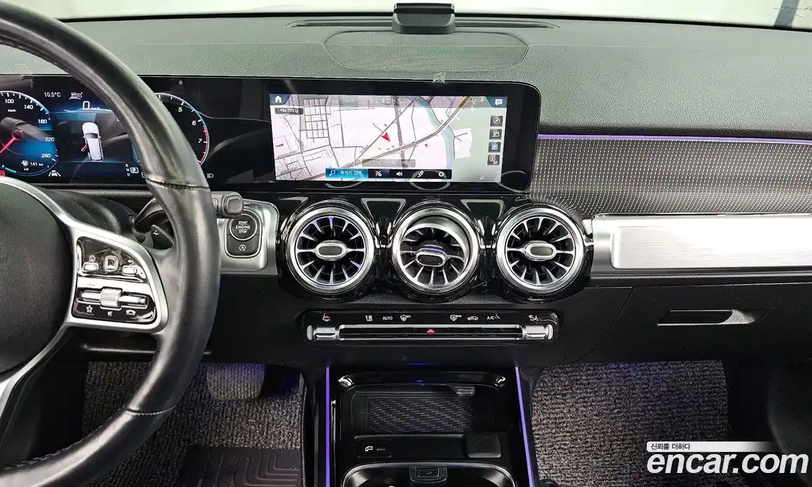 Mercedes-Benz GLB-Class 2021 2.0 Автомат в Москве № 542661, фото 14