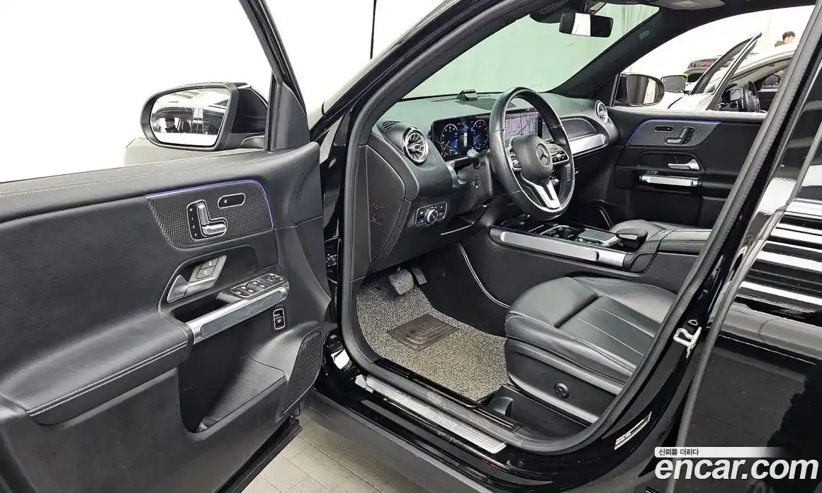 Mercedes-Benz GLB-Class 2021 2.0 Автомат в Москве № 542661, фото 10