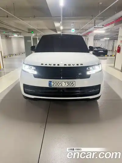 Land Rover Range-Rover 2023 4.4 Автомат в Москве № 546159, миниатюра 3