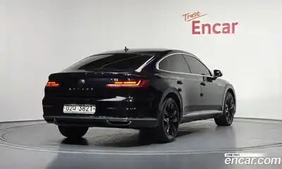 Volkswagen Arteon 2018 2.0 Автомат в Москве № 547357, миниатюра 2