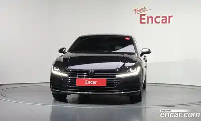 Volkswagen Arteon 2018 2.0 Автомат в Москве № 547357, миниатюра 3