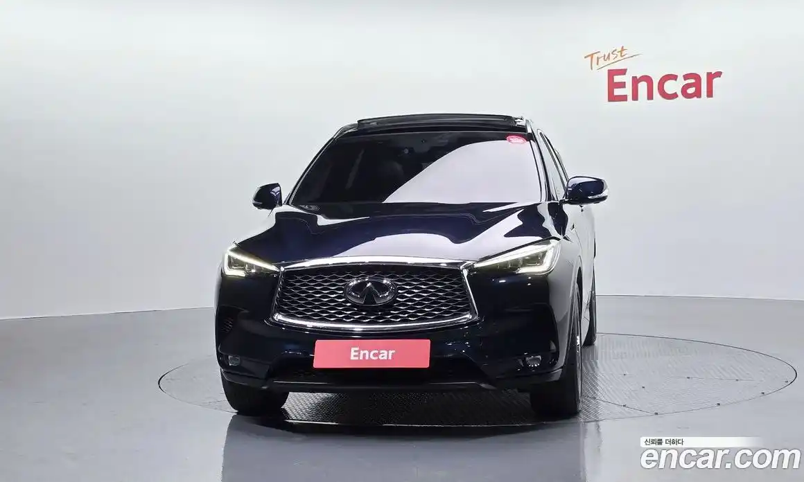 Infiniti QX50 2019 2.0 Автомат в Москве № 547857, фото 3