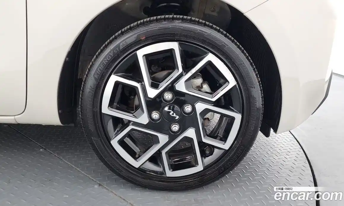 Kia Ray 2023 1.0 Автомат в Москве № 55854, фото 5