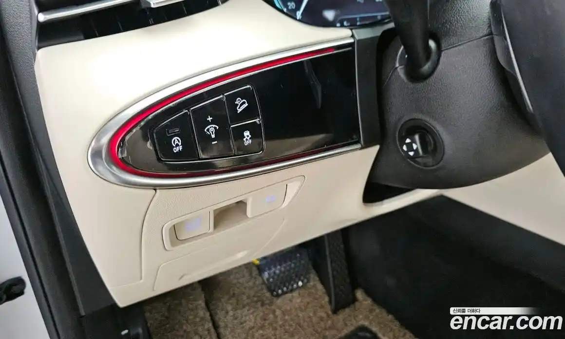 Genesis GV70 2024 2.5 Автомат в Москве № 58911, фото 14