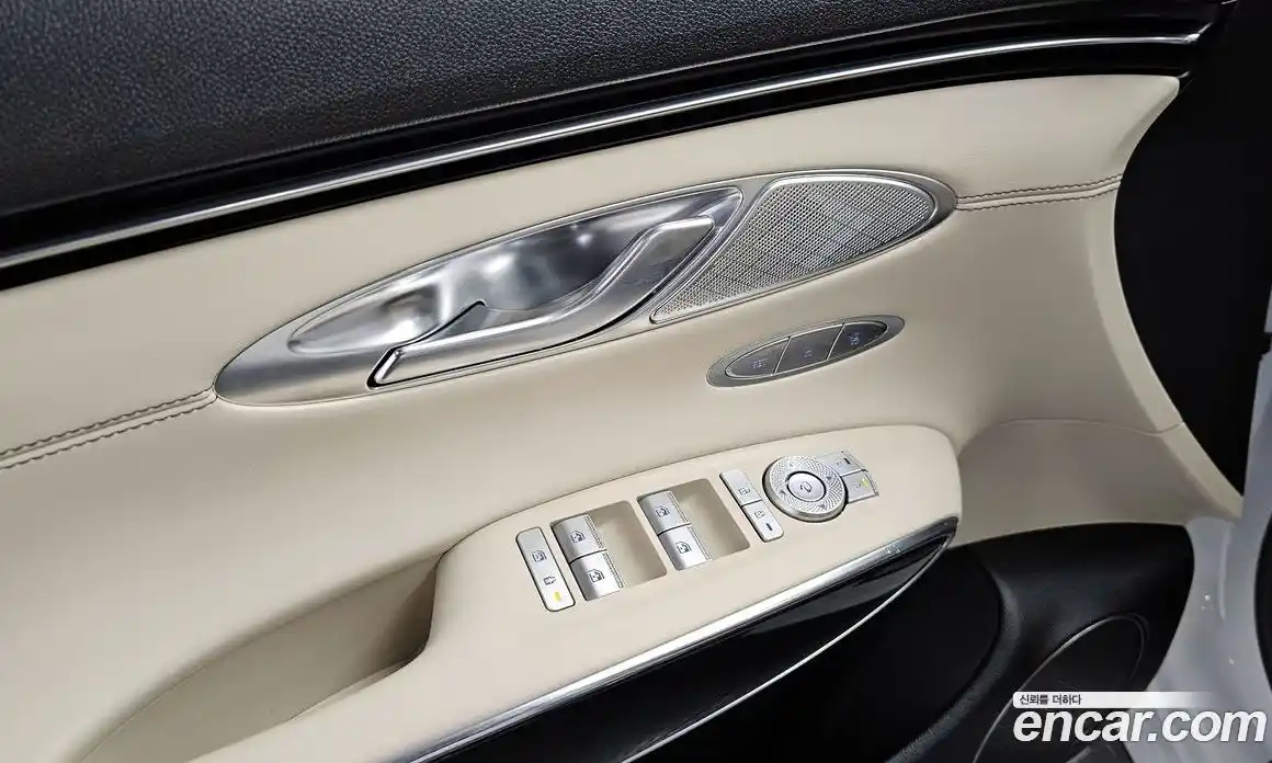 Genesis GV70 2024 2.5 Автомат в Москве № 58911, фото 19