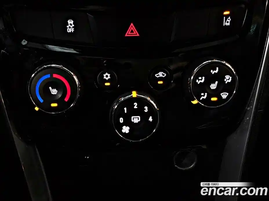 Chevrolet Trax 2019 1.6 Автомат в Москве № 86175, фото 17