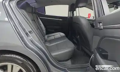 Hyundai Avante 2019 1.6 Автомат в Москве № 9061, миниатюра 11