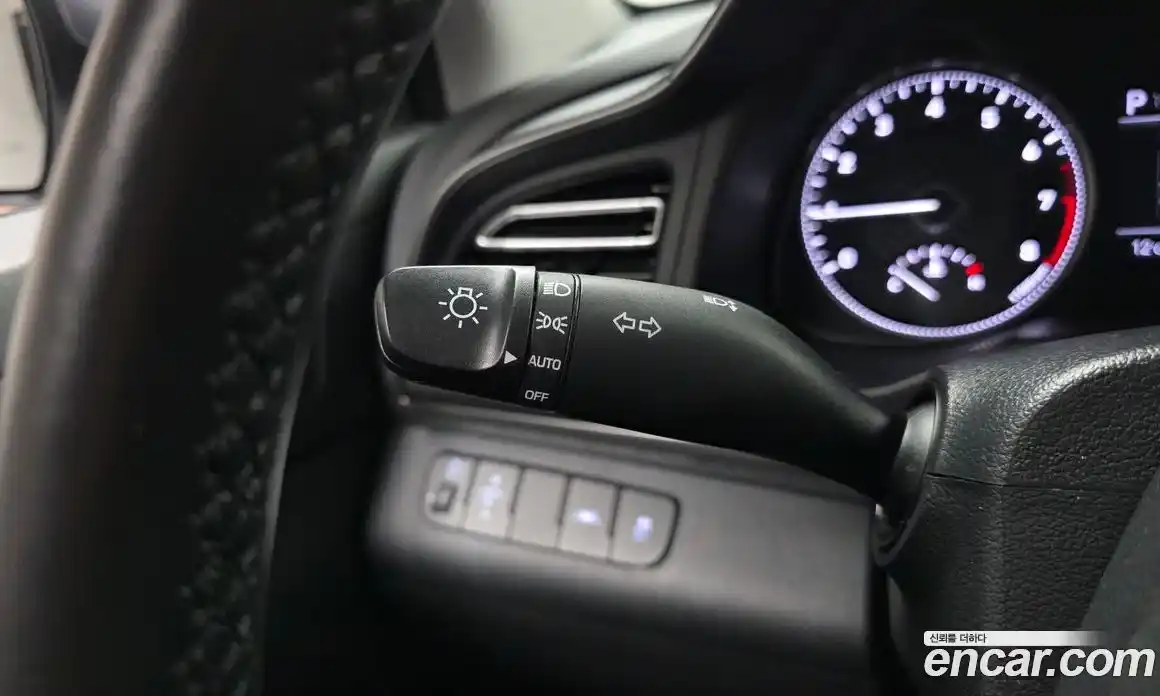 Hyundai Avante 2019 1.6 Автомат в Москве № 9061, фото 19