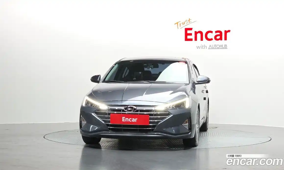 Hyundai Avante 2019 1.6 Автомат в Москве № 9061, фото 3