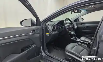 Hyundai Avante 2019 1.6 Автомат в Москве № 9061, миниатюра 4