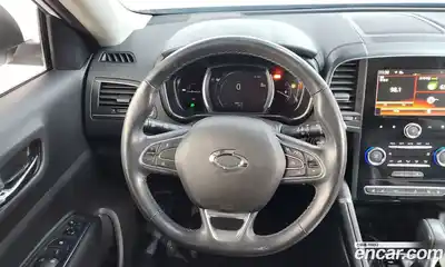 Renault QM6 2018 2.0 Автомат в Москве № 107081, миниатюра 3