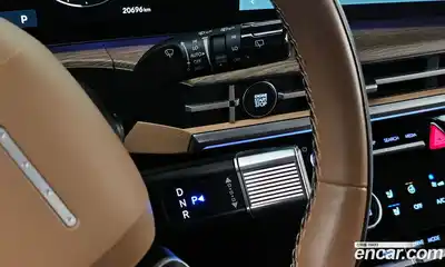 Hyundai Santa Fe 2025 2.5 Автомат в Москве № 108475, миниатюра 5