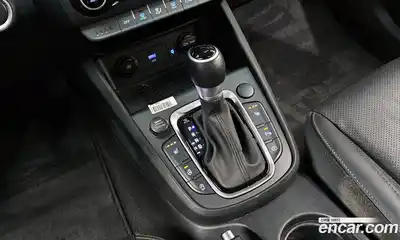 Hyundai Kona 2022 1.6 Автомат в Москве № 110369, миниатюра 9