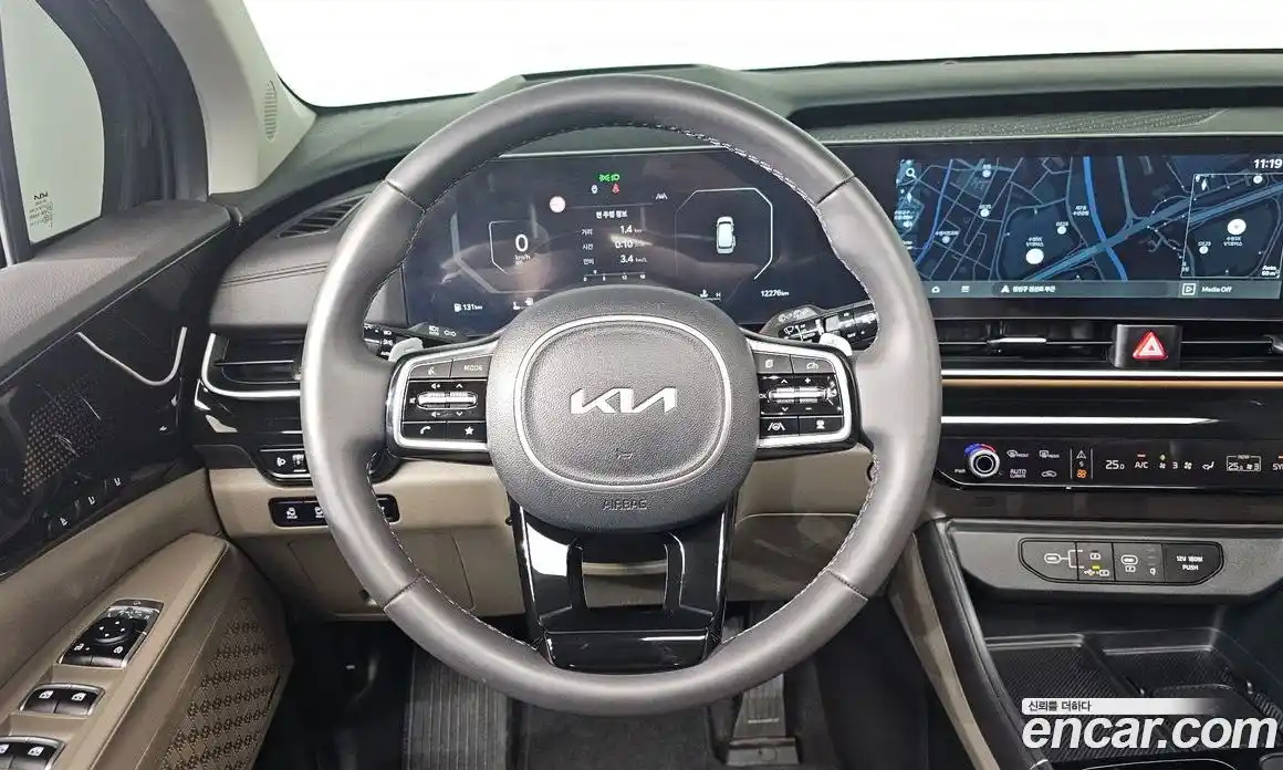 Kia Canival 2024 2.2 Автомат в Москве № 115377, фото 13